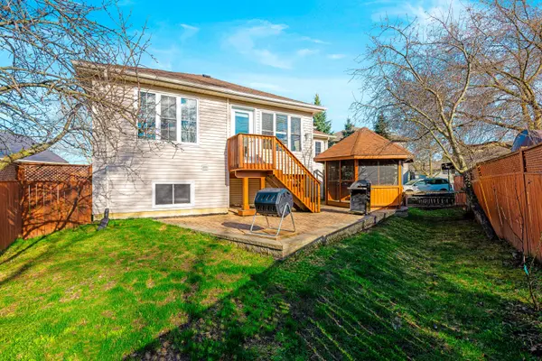 26 Regency PL, Brockville, ON K6V 7M5