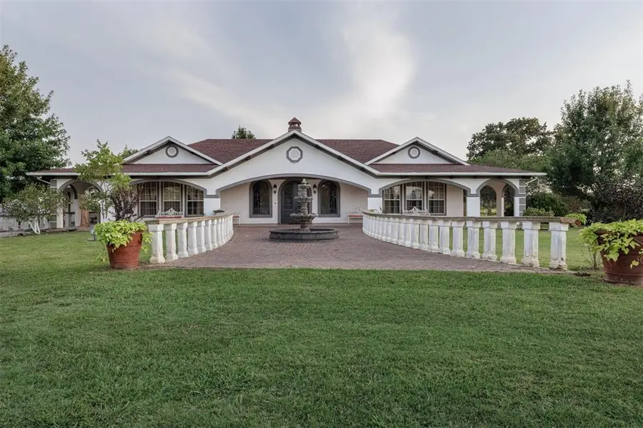 4699 County Road 1600, Alba, TX 75410