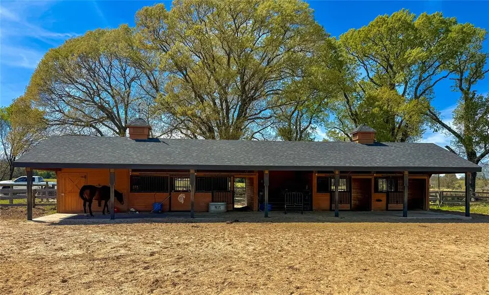 845 Fm 2330, Montalba, TX 75853