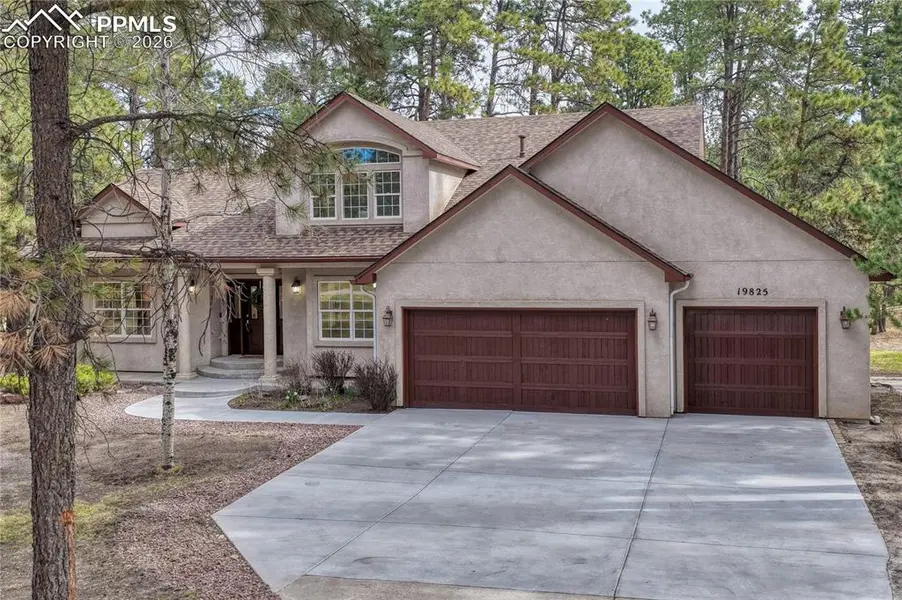 19825 Soaring Wing DR, Colorado Springs, CO 80908