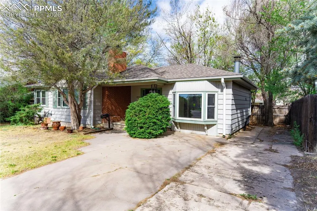 2818 Templeton Gap RD, Colorado Springs, CO 80907