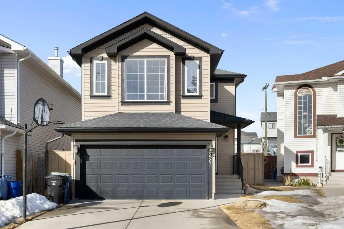 227 Bridlewood CIR SW, Calgary, AB T2Y 3L2