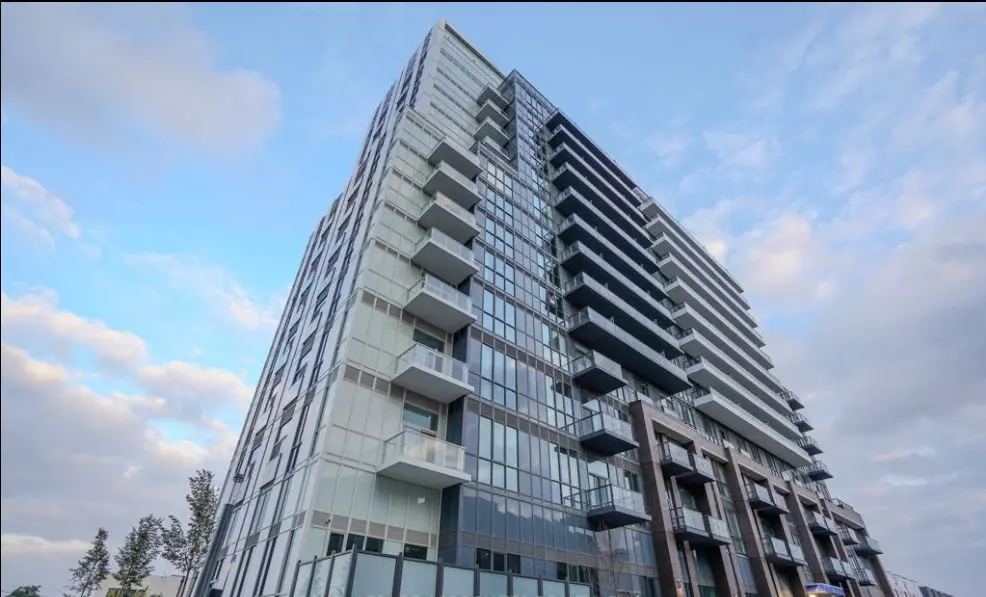 60 Honeycrisp CRES #103, Vaughan, ON L4K 0N5