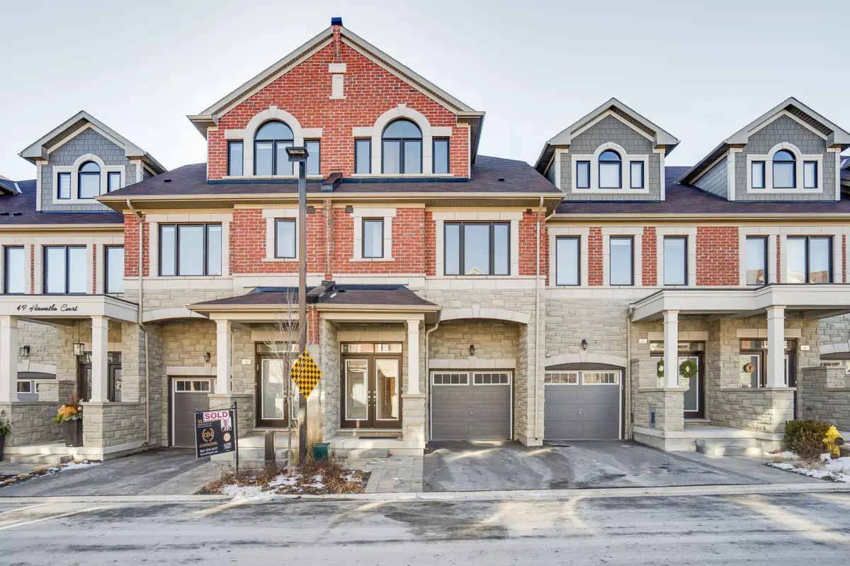41 Hiawatha CT, Vaughan, ON L4L 0J2