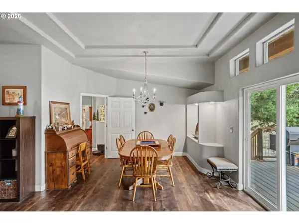 16310 OAKDALE RD, Dallas, OR 97338