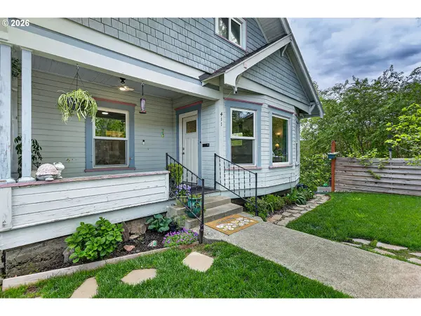 411 E 8TH ST, The Dalles, OR 97058