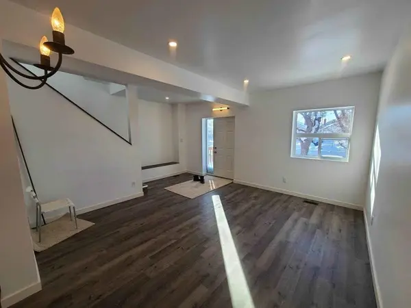 375 Arlington ST, Winnipeg, MB R3G 1Z1