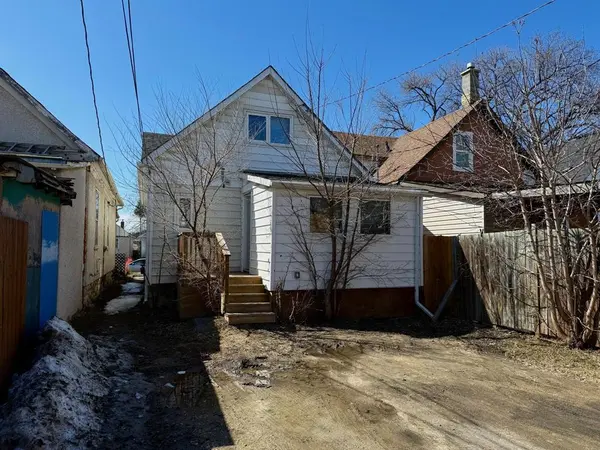 375 Arlington ST, Winnipeg, MB R3G 1Z1