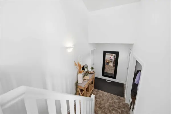 249 3rd ST, Niverville, MB R0A 1E0