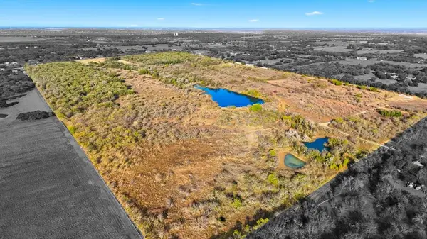 5040 Wagon Wheel Road, Joshua, TX 76058