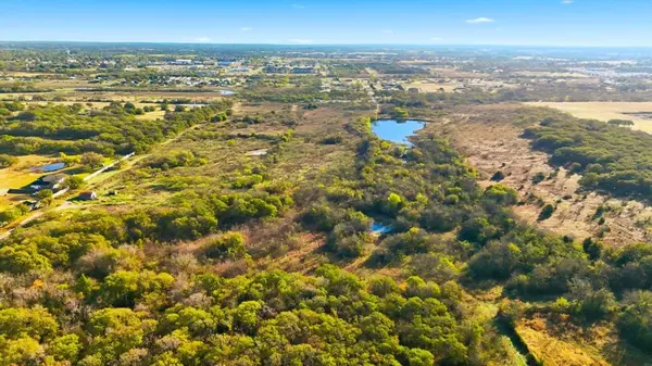 5040 Wagon Wheel Road, Joshua, TX 76058