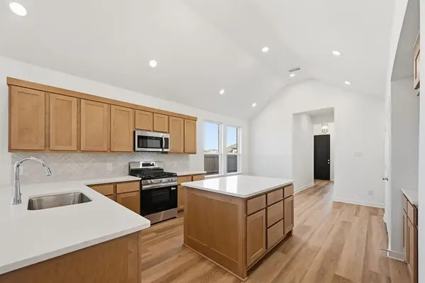 3925 Bison Lane, Crandall, TX 75114