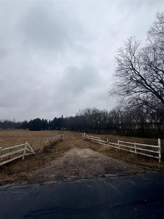 988 County Road 655, Farmersville, TX 75442