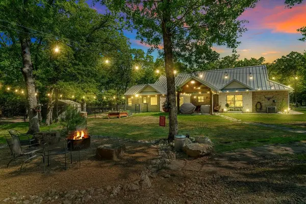 8004 County Road 2412, Quinlan, TX 75474