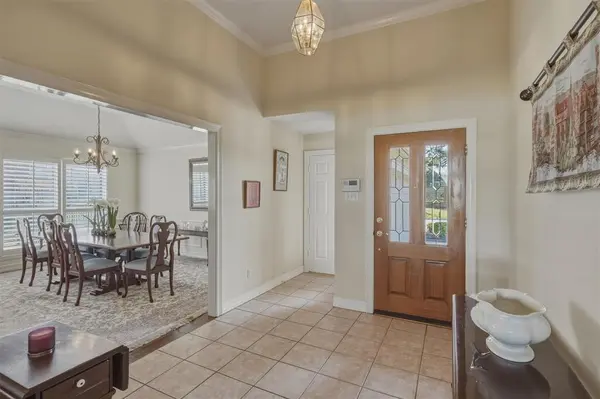 3105 Westwood Drive, Arlington, TX 76012