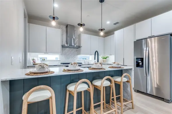 1147 N Madison Avenue #102, Dallas, TX 75208