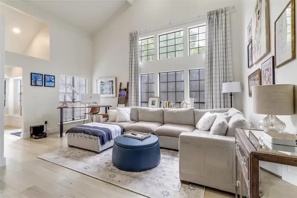 1417 Mccoy Street, Dallas, TX 75204