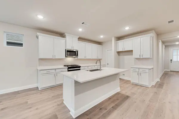 1021 Canoe Way, Crowley, TX 76036