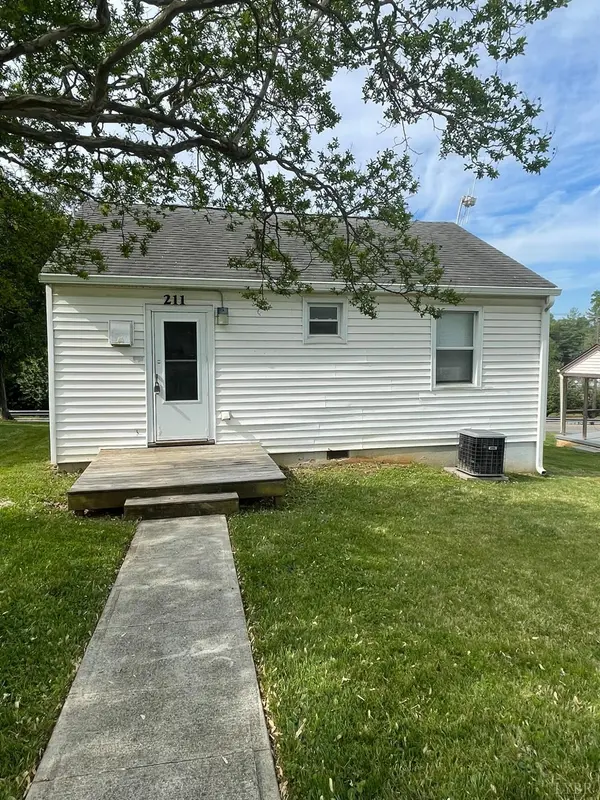 211 College DR, Lynchburg, VA 24501