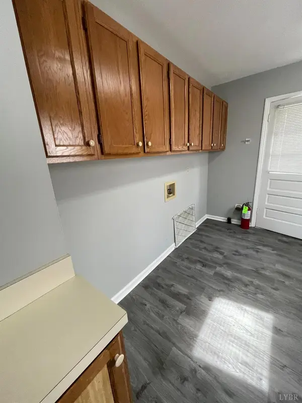 211 College DR, Lynchburg, VA 24501