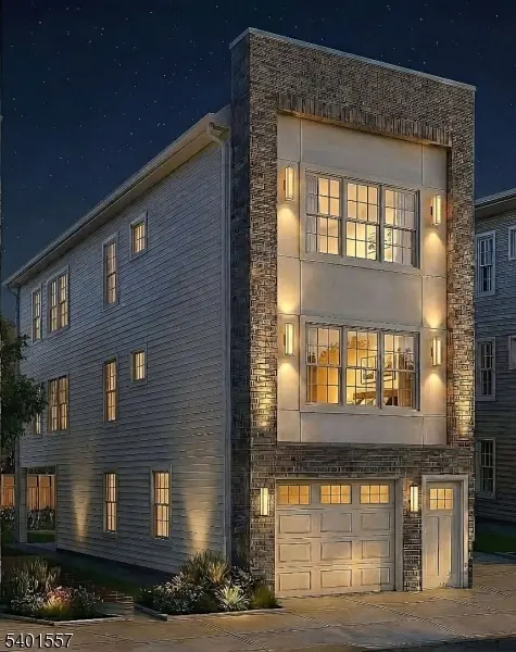 210 14th Ave, Newark City, NJ 07103