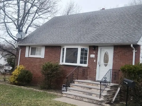 52 Vetrone Dr, Woodland Park, NJ 07424