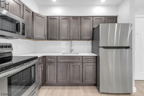 557 S Broad St #C2, Elizabeth City, NJ 07202