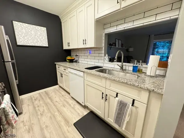 322 Stratford Pl #322, Bridgewater Twp., NJ 08805