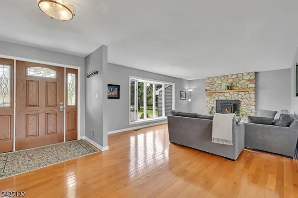 33 Hog Hollow Rd, Alexandria Twp., NJ 08867