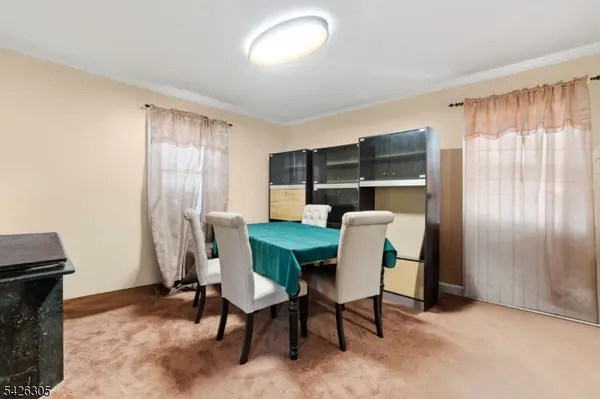 326 Eastern Pkwy, Newark City, NJ 07106