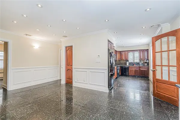 45 College AVE, Staten  Island, NY 10314