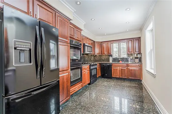 45 College AVE, Staten  Island, NY 10314