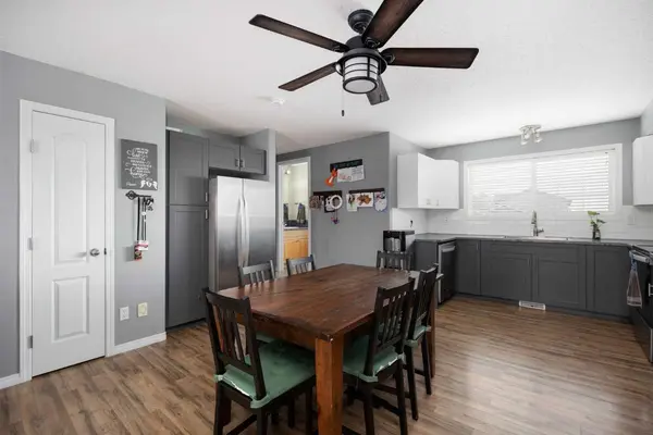 220 Swanson CRES #7, Fort Mcmurray, AB T9K 2W5