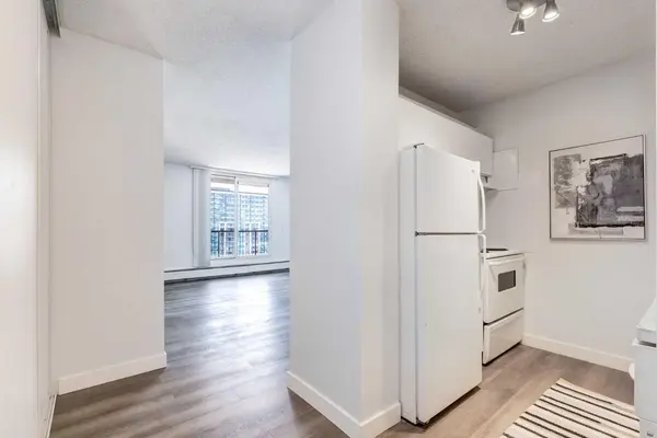 4944 Dalton DR NW #1114, Calgary, AB T3A 2E3