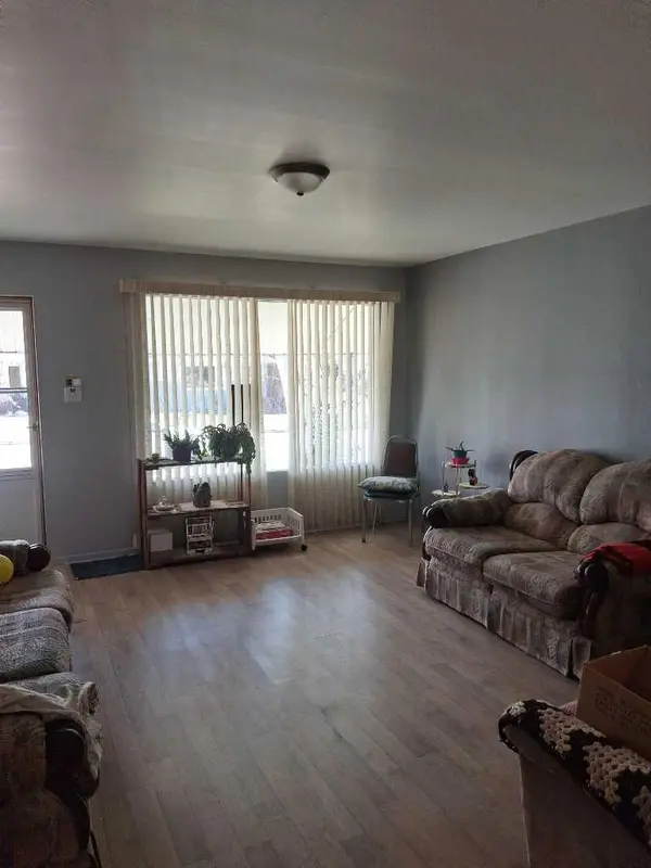 422 50TH AVE EAST AVE E, Claresholm, AB T0L0T0