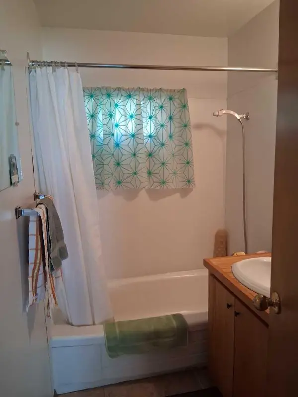 422 50TH AVE EAST AVE E, Claresholm, AB T0L0T0