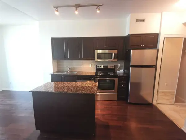 215 Fort York BLVD #3709, Toronto C01, ON M5V 4A2