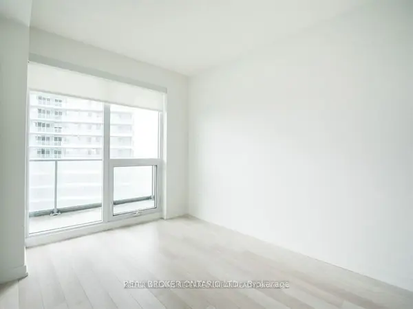 117 Mcmahon DR #1905, Toronto C15, ON M2K 2X9