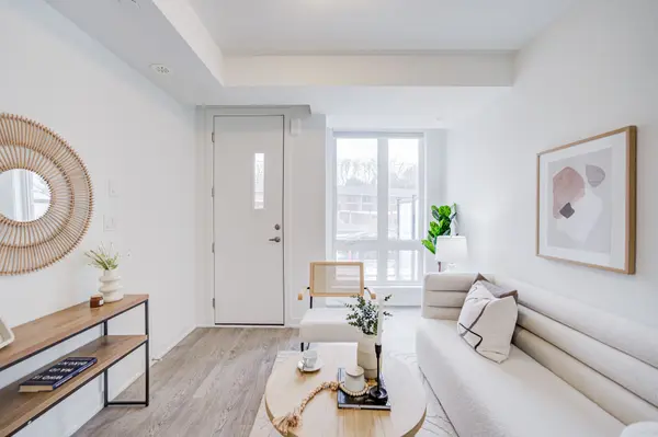 70 Turtle Island RD, Toronto C04, ON M6A 2M5