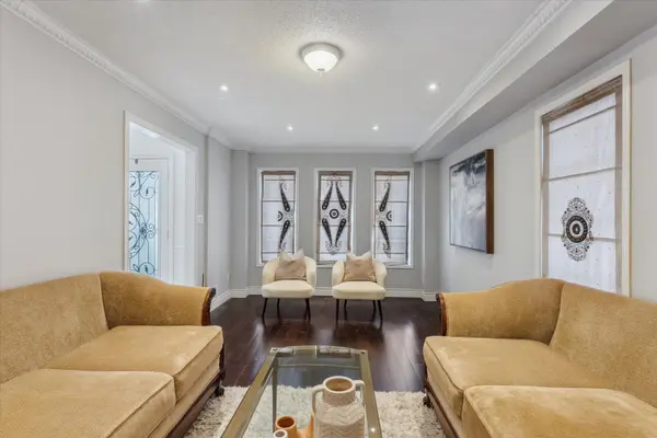 75 Sullivan DR, Ajax, ON L1T 1P3