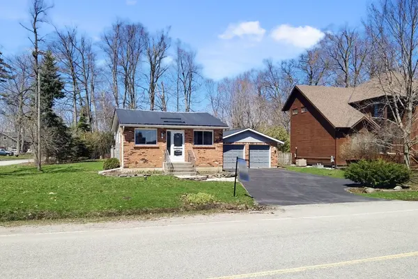 26 Big Bay Point RD, Innisfil, ON L9S 2N9