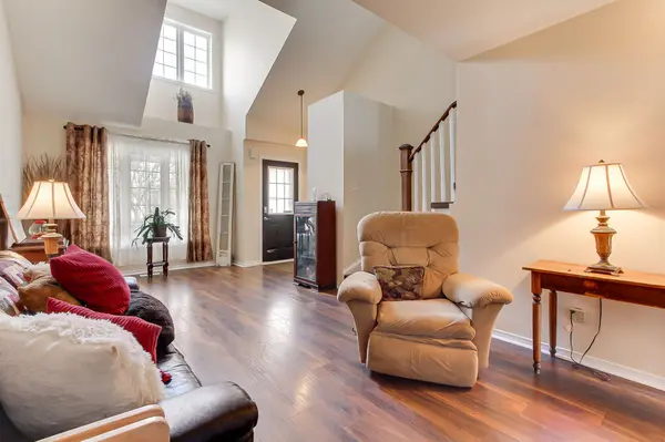 7 Glasgow CRES, Georgina, ON L4P 4A9