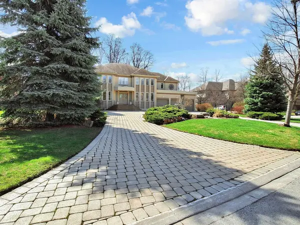 145 Renaissance CT, Vaughan, ON L4J 7W4