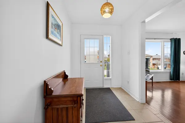 1021 Whitney CRES, Midland, ON L4R 5N3