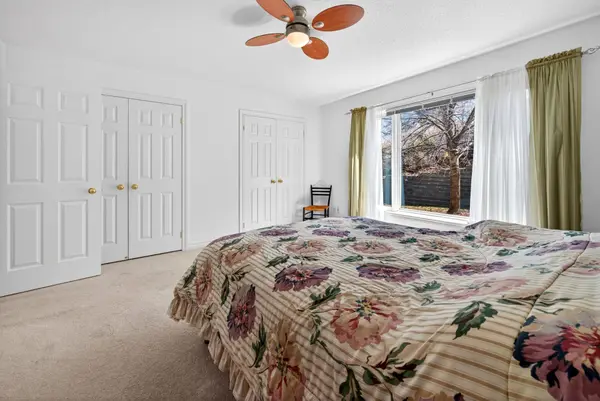 1021 Whitney CRES, Midland, ON L4R 5N3