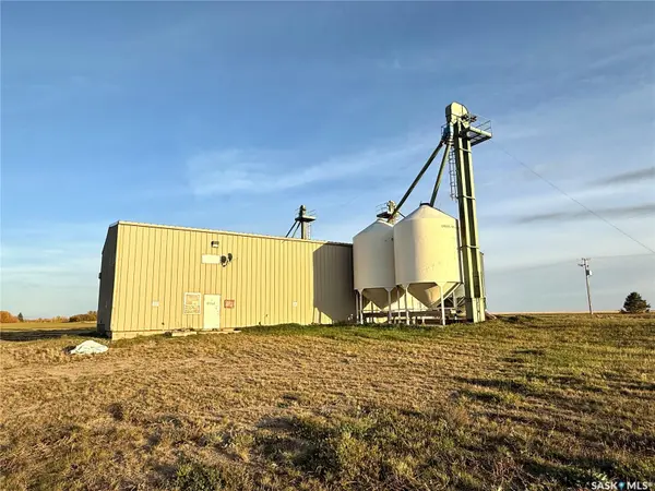 Lot 4 Railway AVENUE, Rabbit Lake, SK S0M 2L0