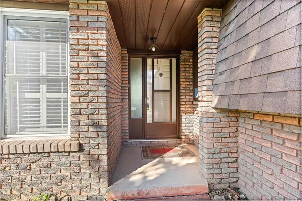 82 Mary ST, Halton Hills, ON L7G 4V6