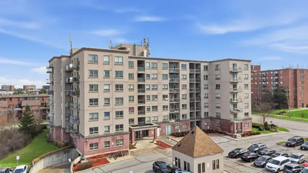 7405 Goreway DR #619, Mississauga, ON L4T 0A3