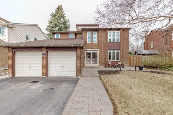 68 Leander ST, Brampton, ON L6S 3M7