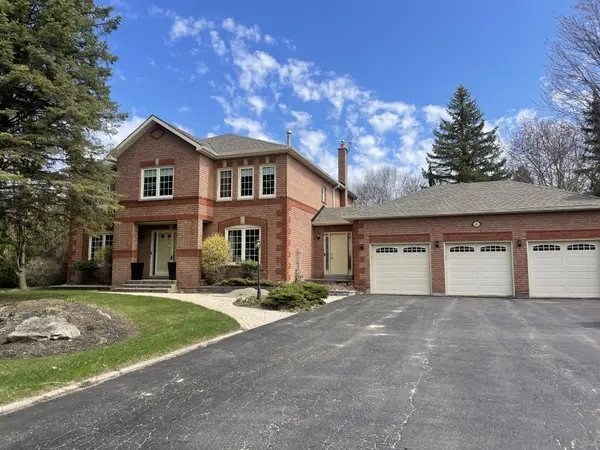 65 Hawthorne RD, Mono, ON L9W 6G7